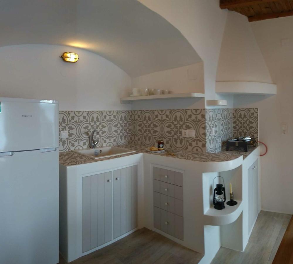 פלאקה Milos By The Sea - Eco House מראה חיצוני תמונה