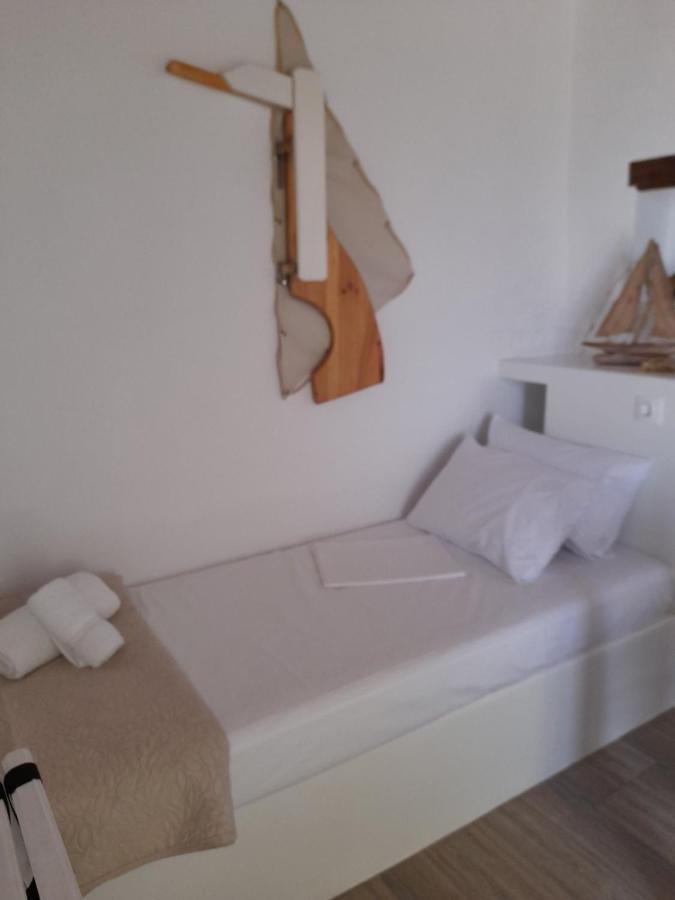 פלאקה Milos By The Sea - Eco House מראה חיצוני תמונה